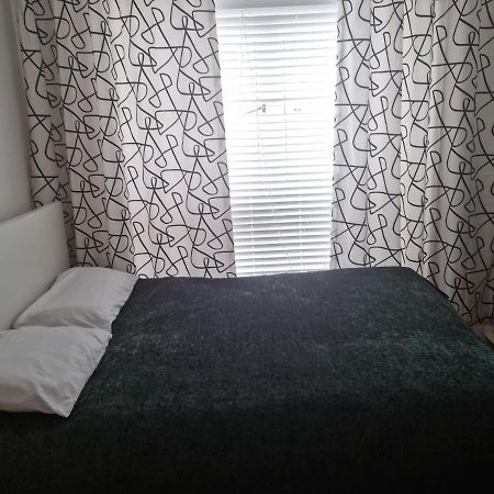 Large Room With Netflix Newhaven Exteriör bild